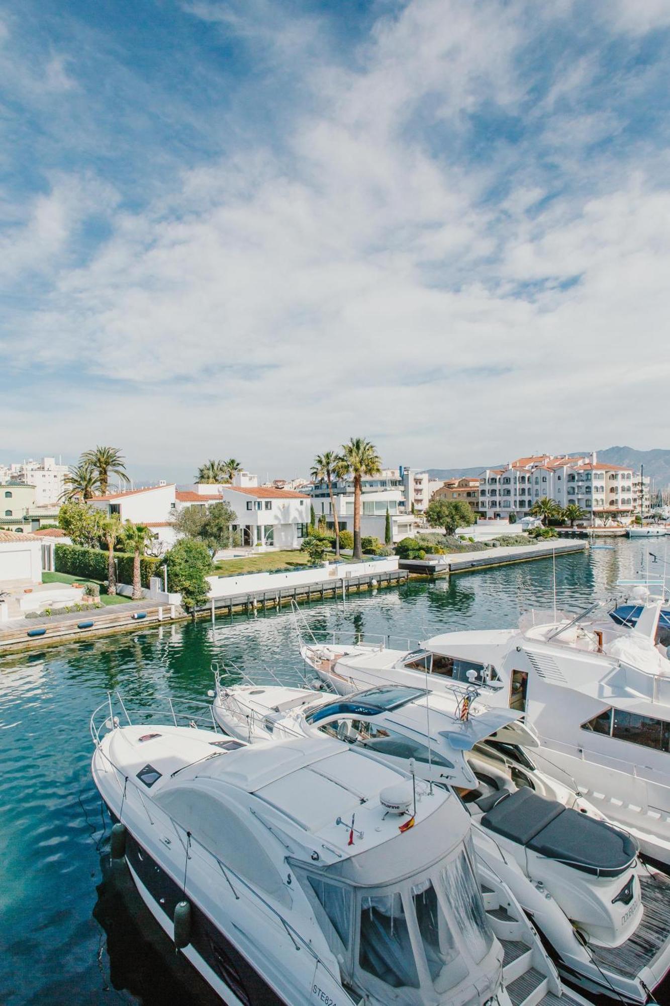 Villa Cargols De Mar Ampuriabrava Exterior foto